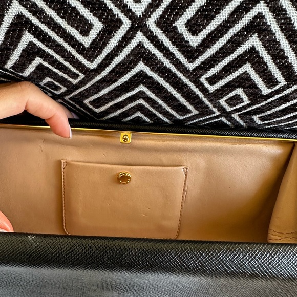Prada Saffiano Black Clutch (used) - Picture 9 of 15